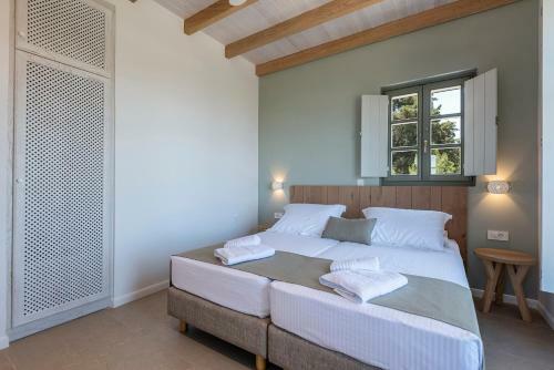 Villa Anamnezia Luxury Suites