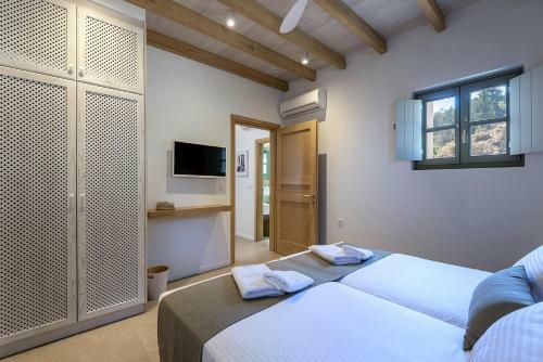 Villa Anamnezia Luxury Suites
