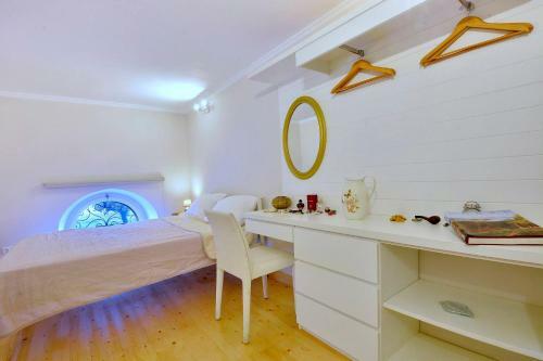 Sirocco Corfu Old Town Apartment