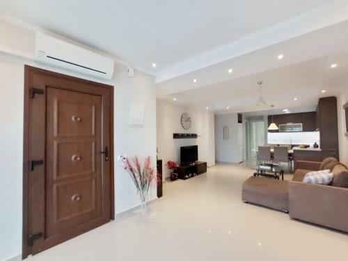 Sunshine Home 2 With Sea View