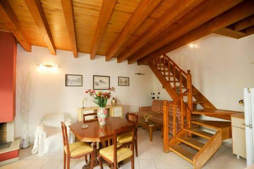 Almina Apartment