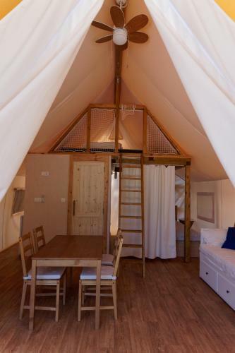Heaven On Earth - Budihovac Glamping