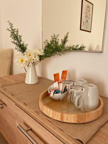 Hostal The Manzoni Family 1