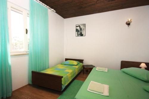 Apartments By The Sea Puntinak, Brac - 718