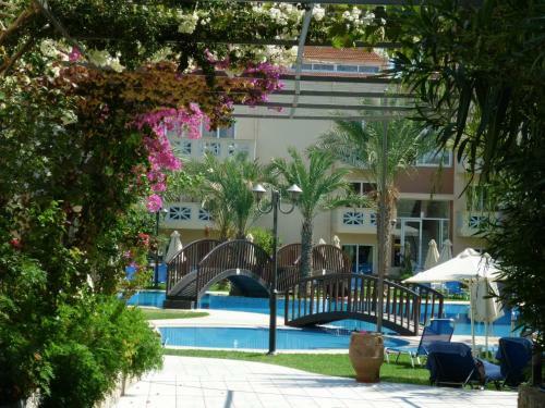 Hotel Selini Suites