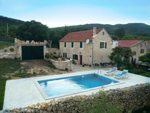 Apartamento Holiday Home Leptir