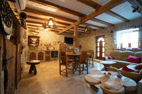 Apartamento Holiday Home Leptir