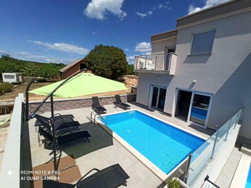 Villa Holiday House "sabine Pink"