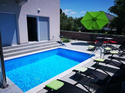 Villa Holiday House "sabine Green"