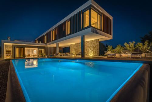 Luxury Villa Sunray 1