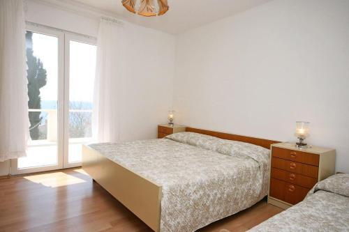 Apartments By The Sea Bilo, Primosten - 4190
