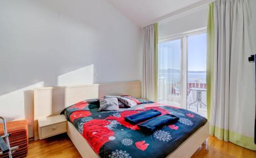 Luxury Apartment With Sea View 4 + 2