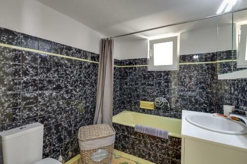 Samuel Apartment, 40 Meters From The Beach