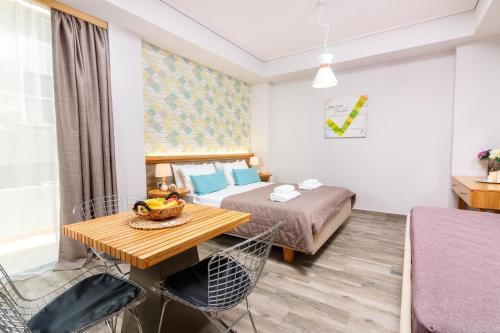 Rigas City Apartments (yellow)