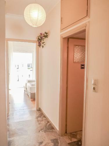 Sunny City Center Apartment