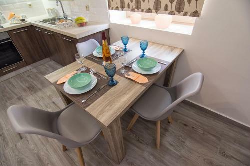 Pasiphae New Apartment Sea & City