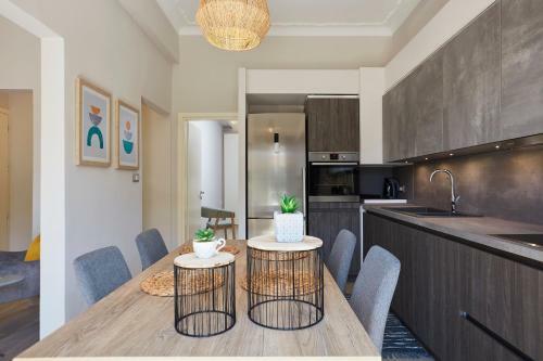 Apartamento Chrissula Apt Homeleader