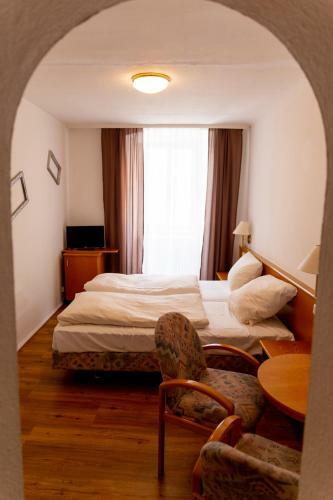 Hotel G�stehaus Am Wei�en Turm