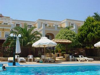 Hotel Chrithoni's Paradise