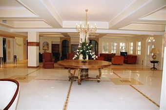 Hotel Chrithoni's Paradise