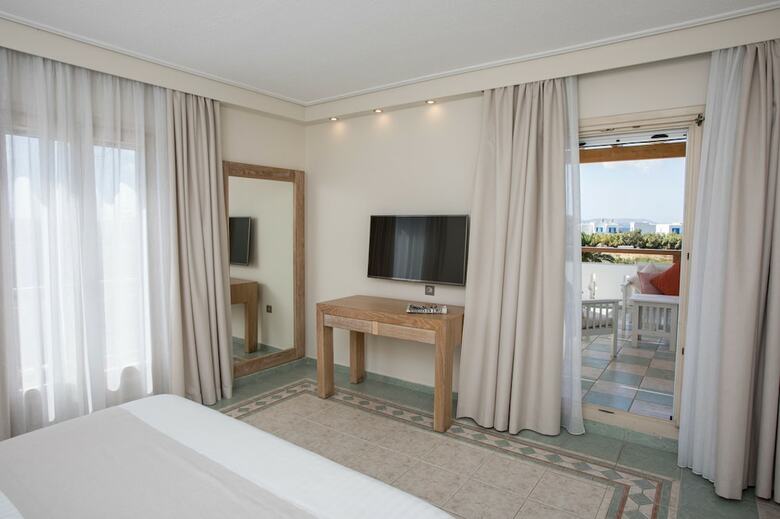 Hotel Porto Naxos