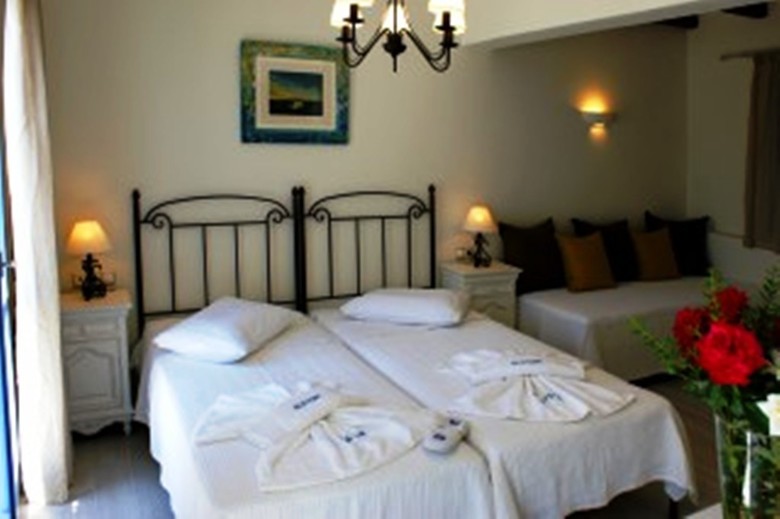 Hotel Alkyoni Beach