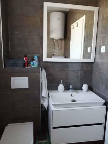Apartment In Silo/insel Krk 36991