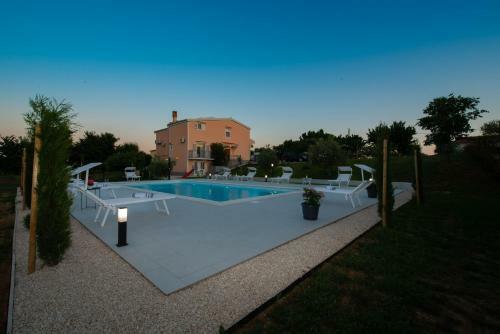 Hostal Luxury Villa Maria With Large Pool