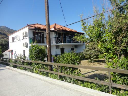 Katerina Apartments