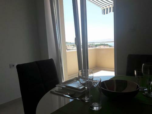 Hostal Apartments And Rooms Lux
