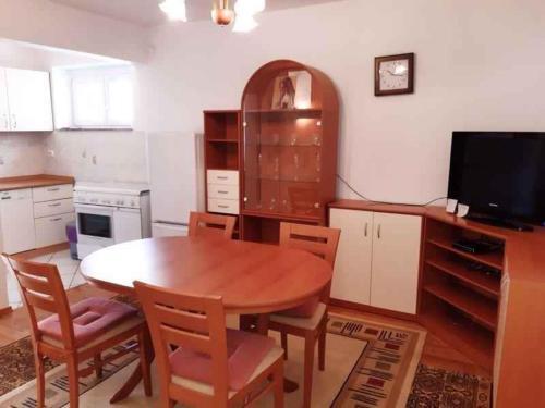 Apartment In Senj 40163