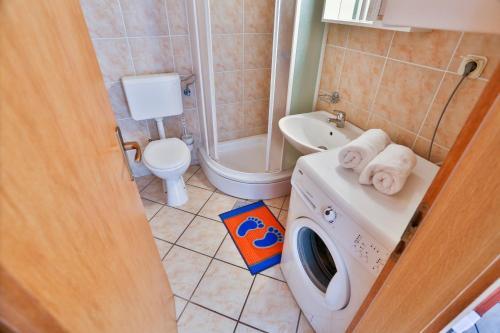Apartments Riki