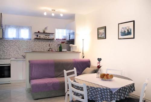 Apartments With A Parking Space Rogoznica - 15876