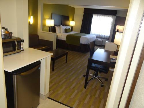 Hotel Comfort Suites Hilliard