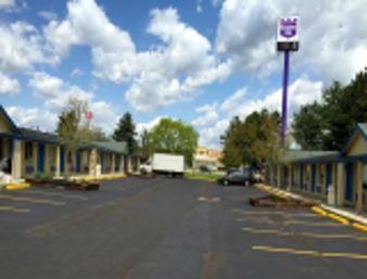 Motel Knights Inn - Hilliard