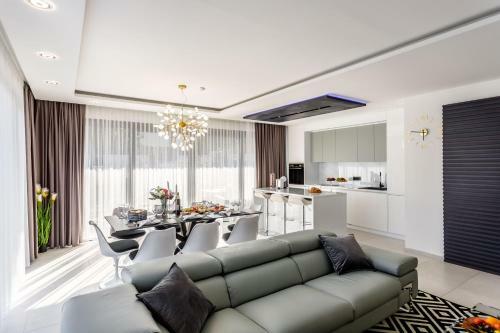 Neue Villa Skyline, Strand Und Zentrumn�he