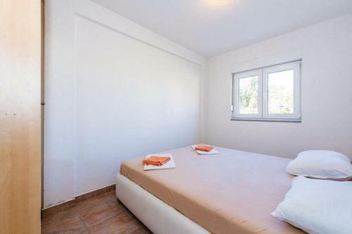 Apartments Leko Rogoznica