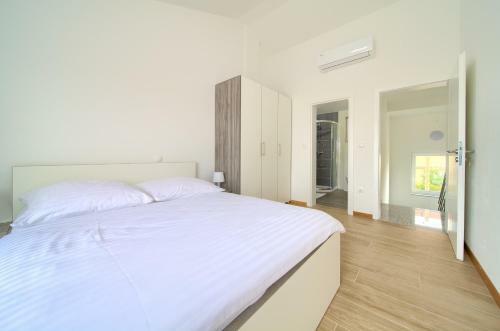 Adria House
