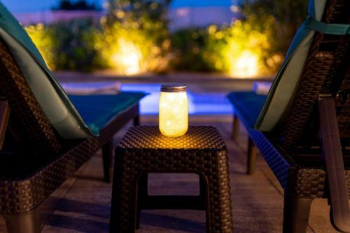 Apartman Luni S Bazenom