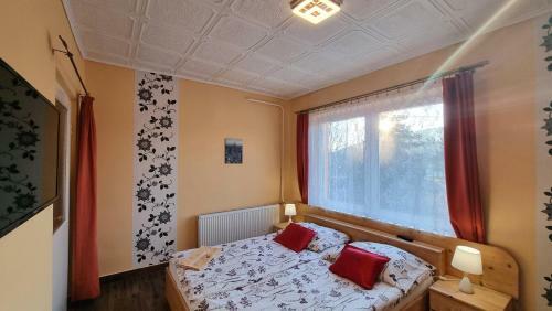 Liget Nyaral�h�z �s Apartman Liget