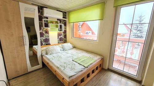 Liget Nyaral�h�z �s Apartman Liget