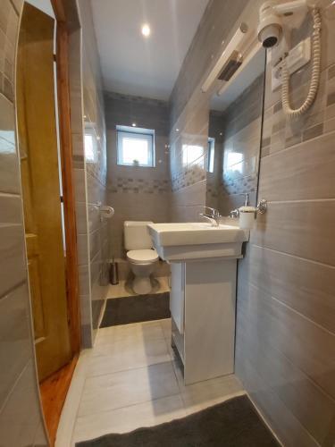 Hostal Feny?fa Vend�gh�z