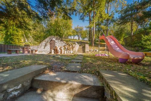 Hostal Villa Szilva Vend�gh�z