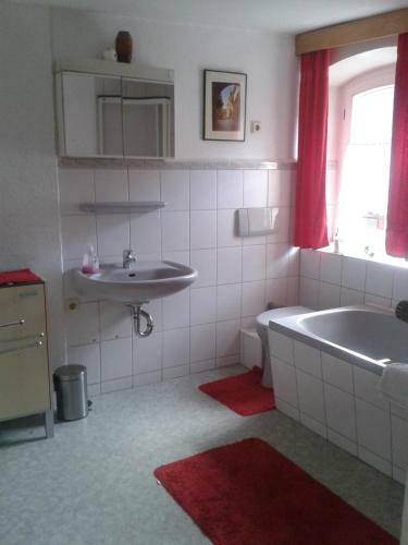 Hostal Vierzeithof - Hofcaf� Eiszeit