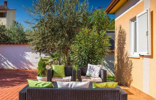 Villa Family House Seamare I