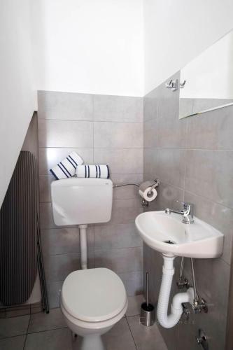 Holiday Home In Tribalj 41593