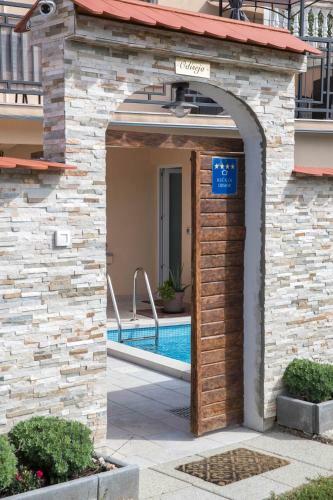 Holiday Home In Tribalj 41593