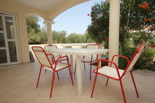 Apartments By The Sea Tkon, Pasman - 8297