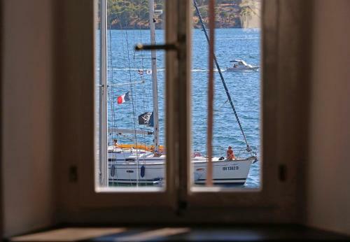 Hostal Swan Adriatic Apartment & Room