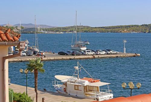 Hostal Swan Adriatic Apartment & Room